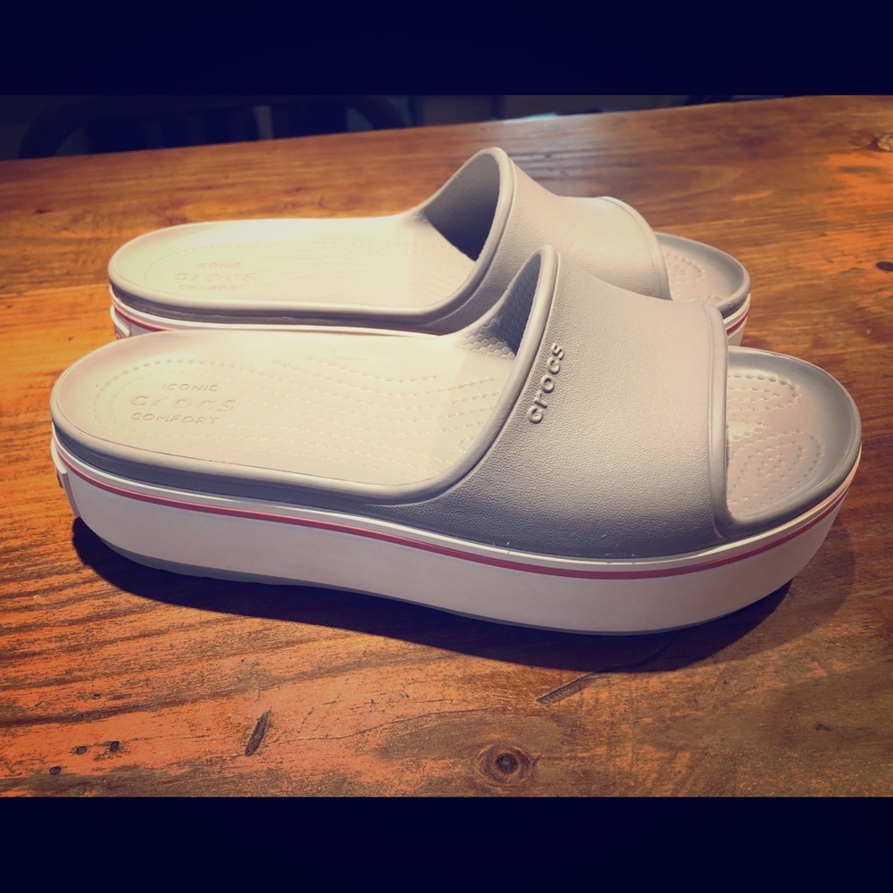 Platform iconic CROCS comfort slides
